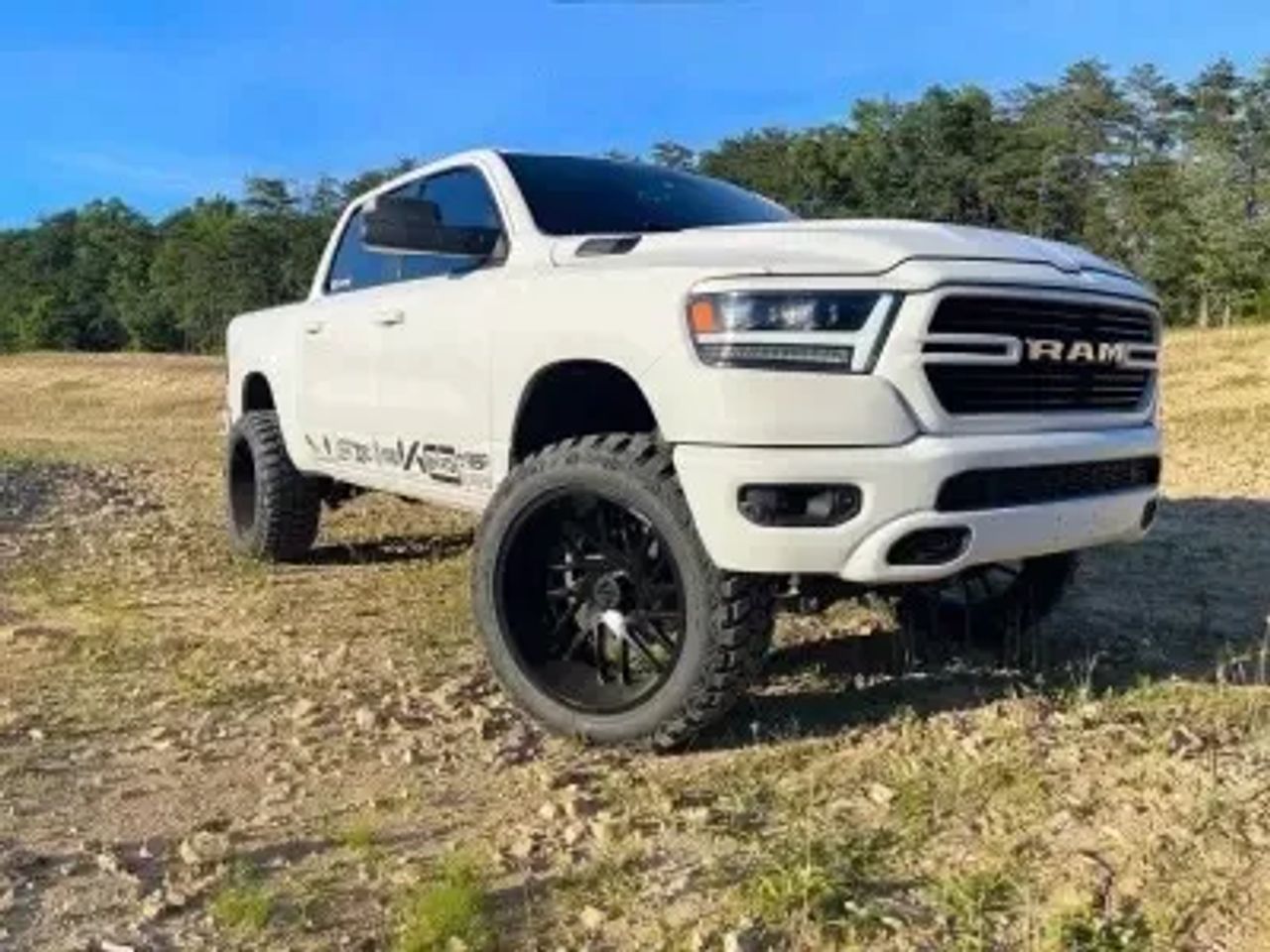 ram ram 1500 pickup 2020 1C6SRFJT0LN293987 image ram ram 1500 pickup 2020 1C6SRFJT0LN293987 image
